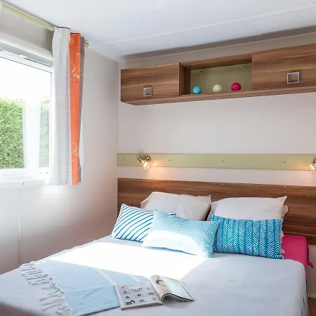 Campeggio Camping Sunissim Le Chaponnet By Locatour
