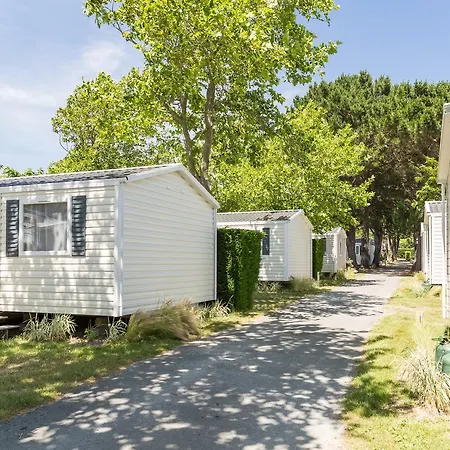 Camping Sunissim Le Chaponnet By Locatour