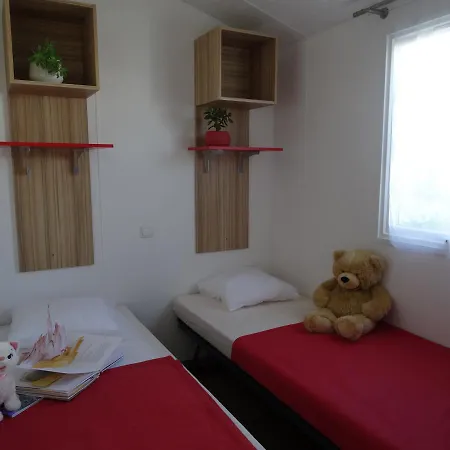 Camping Sunissim Le Chaponnet By Locatour Campeggio Brem-Sur-Mer